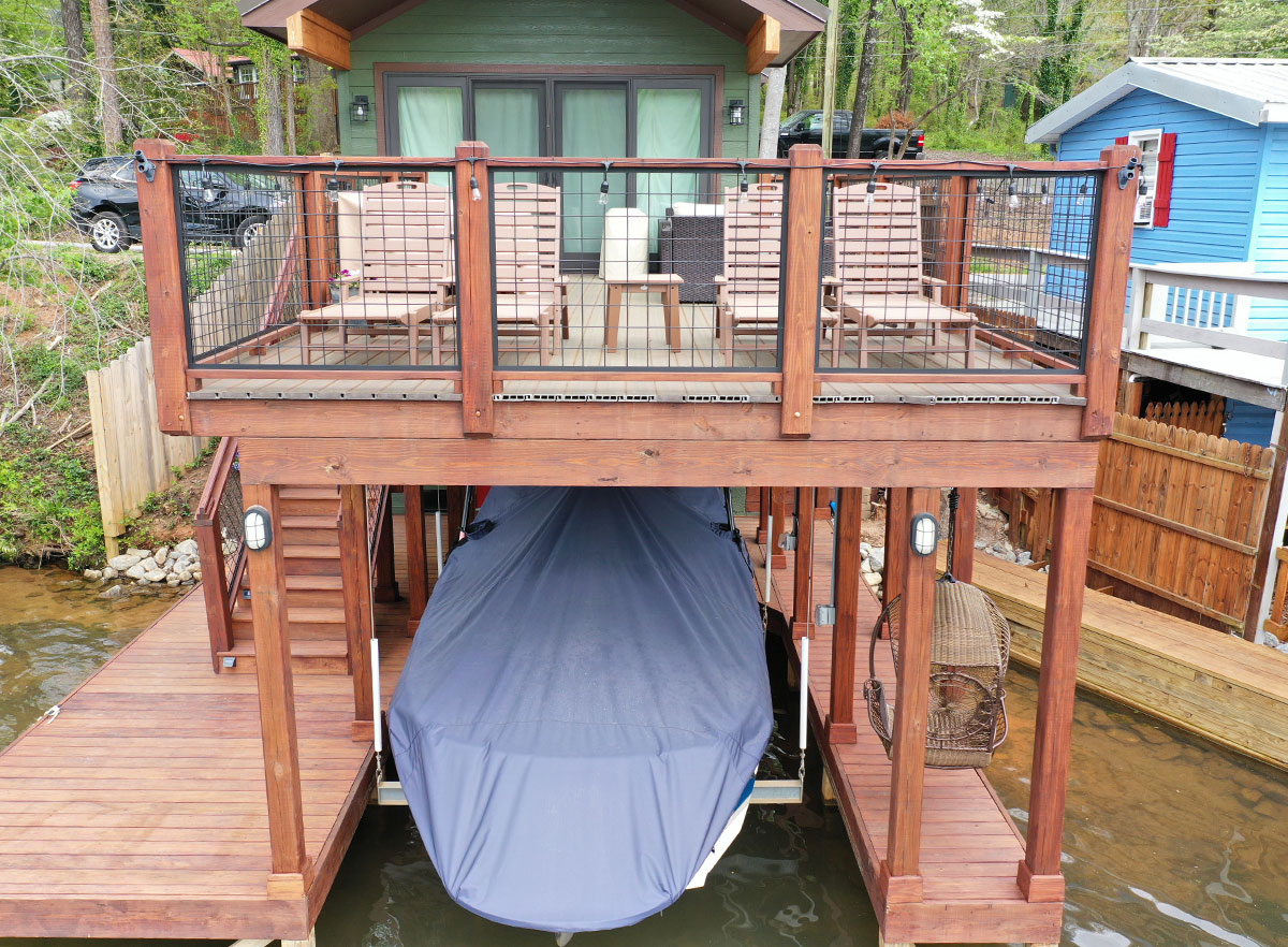 DuxxBak Composit Decking provides the ultimate composite decking in defying the elements. This image of an I.Dekk HD deck cover for boat and side dock access.